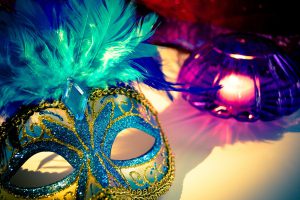 Tips for Throwing a Mardi Gras Party