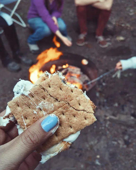 How to Make S&#8217;mores Without a Campfire